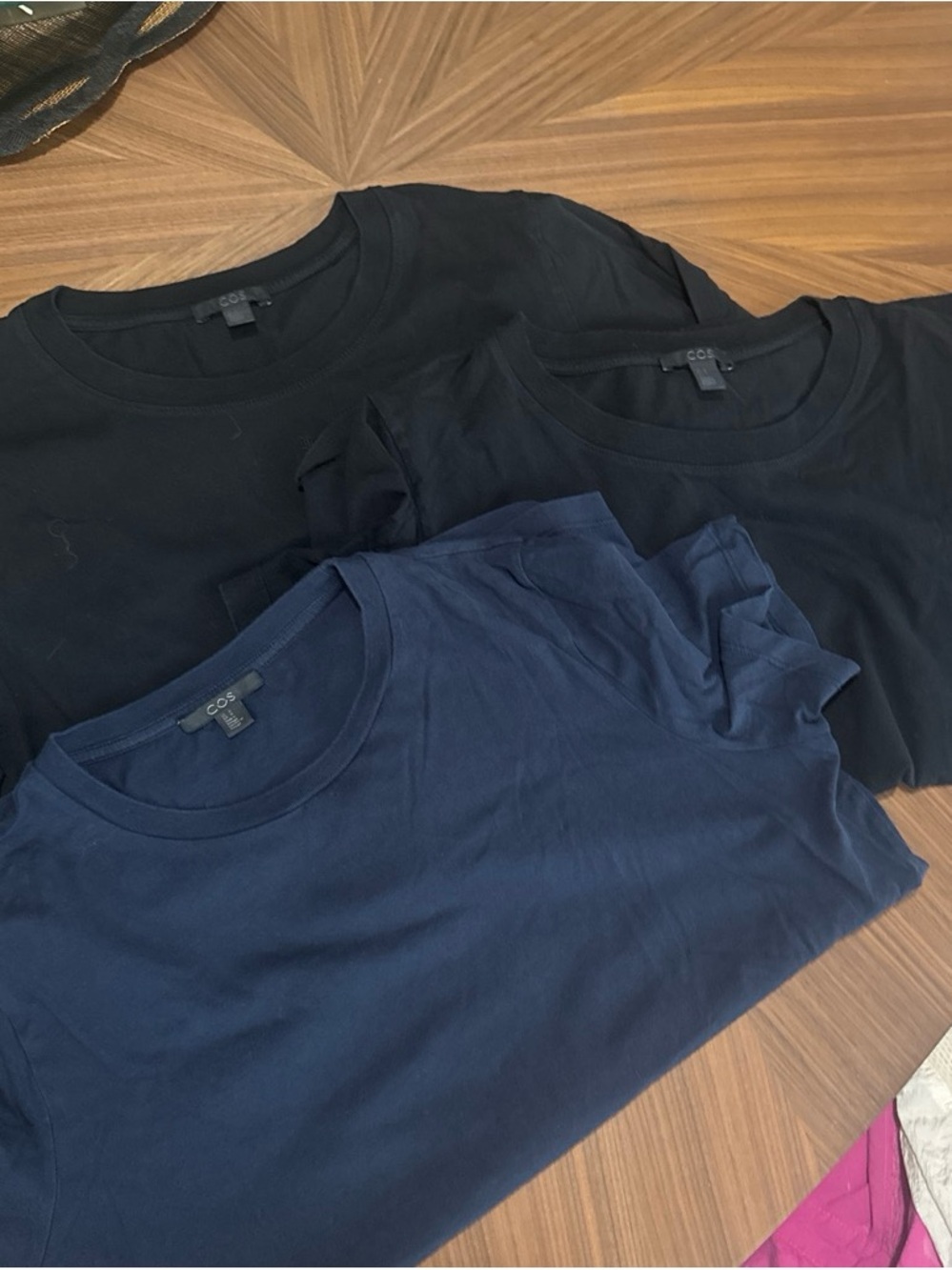 COS Women’s Crew Neck T-Shirt - Black & Navy (Set of 3)